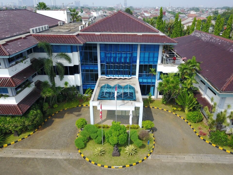 Clariant's new Catalysts Engineering Services office is based at the company's site in Tangerang n... Clariant's new Catalysts Engineering Services office is based at the company's site in Tangerang n...